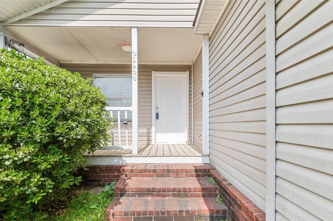 21430 Cherry Canyon Ln in Tomball, TX - Foto de edificio