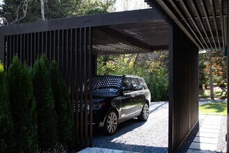 19 Cornell Rd in Sag Harbor, NY - Building Photo - Building Photo