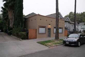 520 S St, Unit 1 in Sacramento, CA - Building Photo - Building Photo