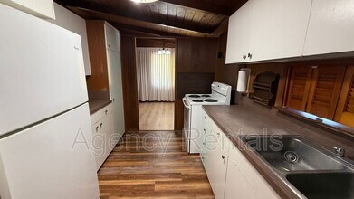 2458 Aumakua St in Pearl City, HI - Foto de edificio - Building Photo