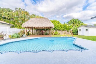 5804 SW 116th Ave in Cooper City, FL - Building Photo - Building Photo