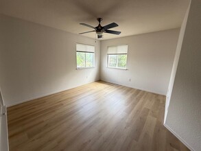 525 Grey Feather Ct in Round Rock, TX - Building Photo - Building Photo