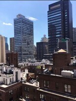 145 E 48th St in New York, NY - Building Photo