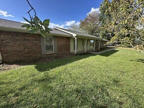 341 Hickory Dr in Old Hickory, TN - Building Photo - Building Photo
