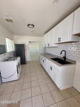 7416 Alpine Dr in El Paso, TX - Building Photo - Building Photo