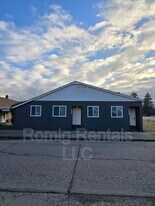 1206 B St in Centralia, WA - Building Photo
