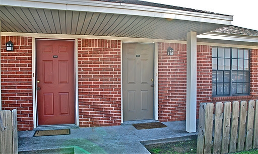 Rampart Apartments in Port Arthur, TX - Building Photo