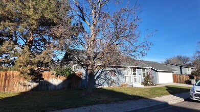 3580 Dill Dr in Boise, ID - Building Photo - Building Photo