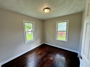 1035 Ray St in Akron, OH - Building Photo - Building Photo