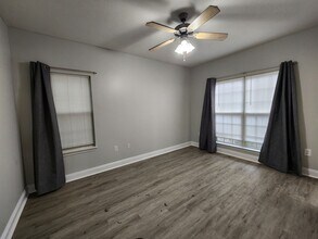 1011 Cherokee St-Unit -Unit D in Valdosta, GA - Building Photo - Building Photo