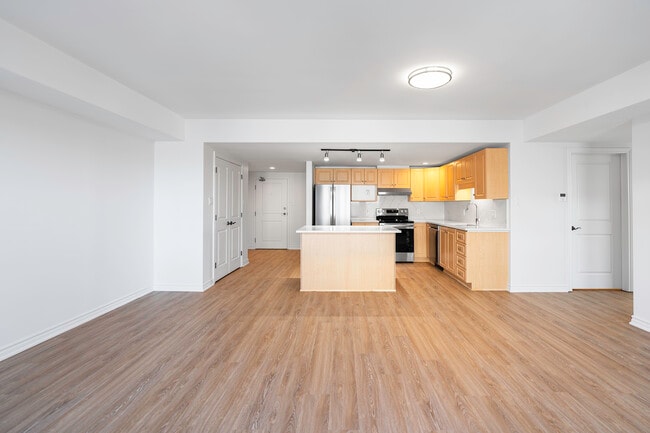 Summer Crest Apartments in Halifax, NS - Building Photo - Building Photo