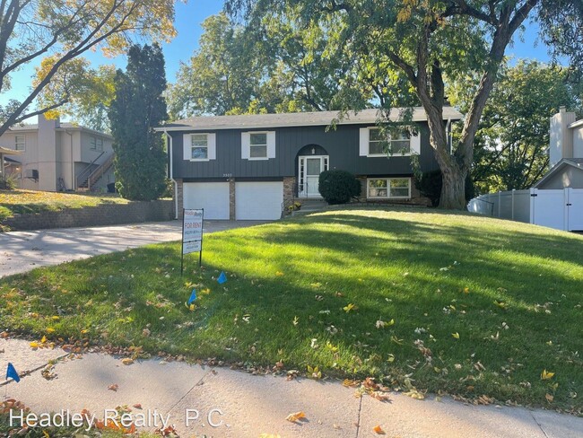 3503 Daniell Cir in Bellevue, NE - Foto de edificio - Building Photo