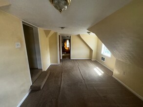 610 Pine St in Ambridge, PA - Building Photo - Building Photo