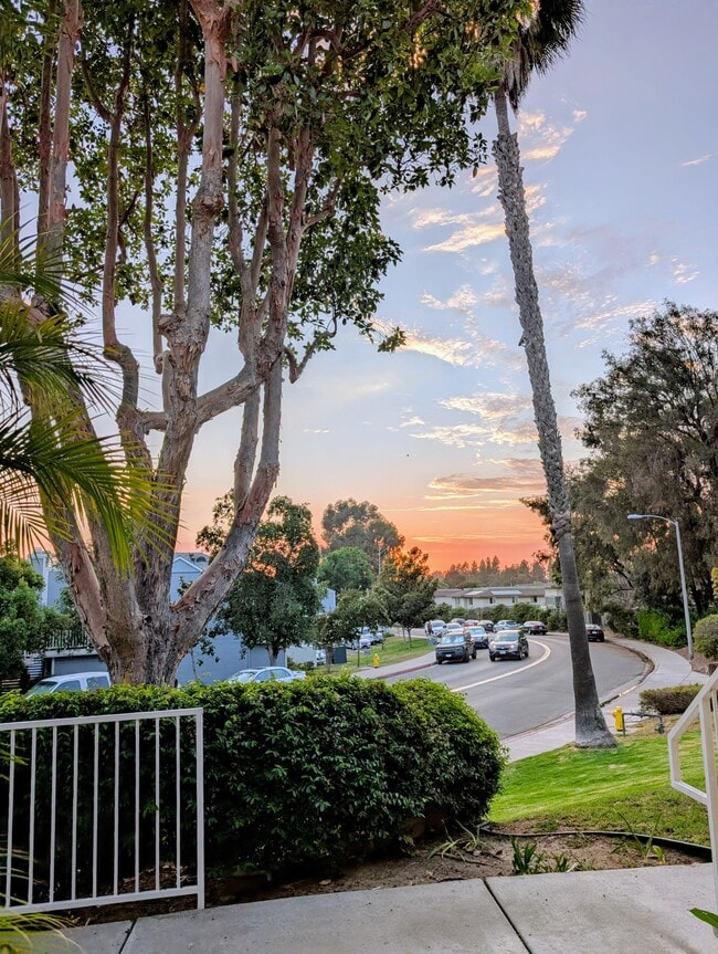 property at 10006 Maya Linda Rd