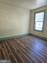 5515 N Fairhill St in Philadelphia, PA - Foto de edificio - Building Photo