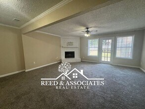 6004 Hickory Cove in Memphis, TN - Building Photo - Building Photo