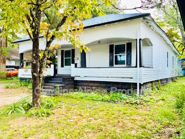 property at 115 Broad St