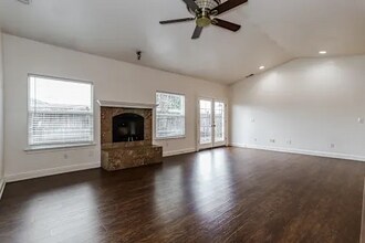 5522 Hope Ranch Ct in Sacramento, CA - Foto de edificio - Building Photo