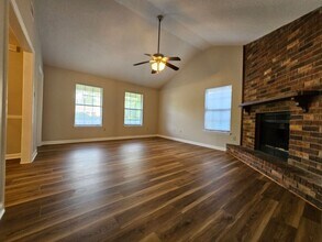 114 Longleaf Cir in Pooler, GA - Building Photo - Building Photo