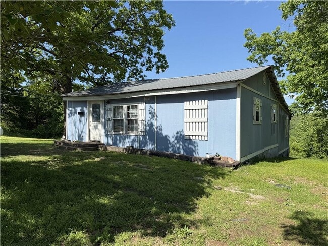 property at 6231 Zinc Rd