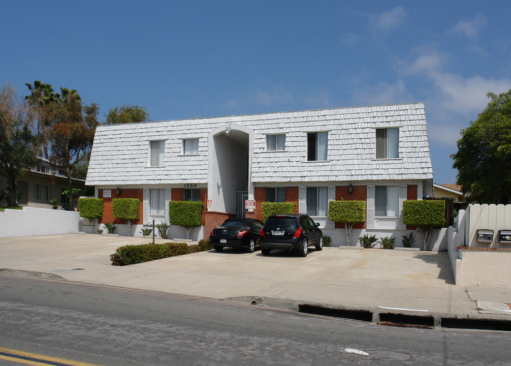 1550 Pacific Beach Dr in San Diego, CA - Building Photo