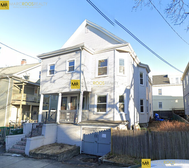 10 Pinkham Rd, Unit 2 in Medford, MA - Foto de edificio