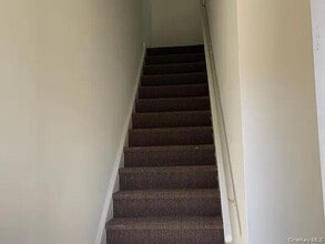 103 Pipetown Hill Rd in Nanuet, NY - Building Photo - Building Photo