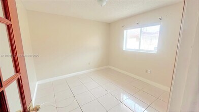 2220 W 74th St in Hialeah, FL - Building Photo - Building Photo