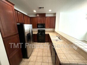 4000 Innovator Dr in Sacramento, CA - Building Photo - Building Photo