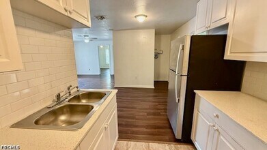 3616 Pearl St in Ft. Myers, FL - Building Photo - Building Photo