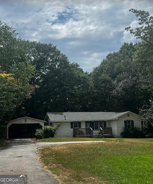 property at 582 Benson St