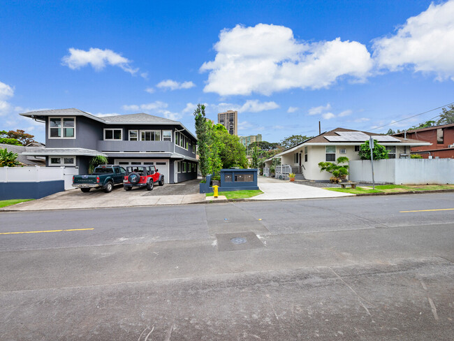 2134-2136 Kanealii Ave in Honolulu, HI - Building Photo - Building Photo