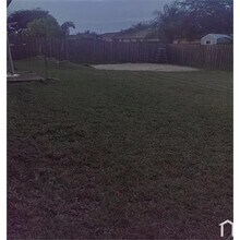 916 NW 3rd Terrace in Florida City, FL - Building Photo - Building Photo