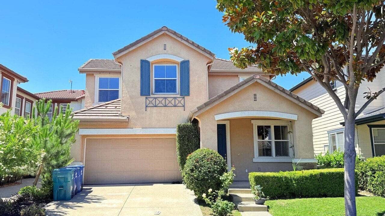 1913 Paru St in Alameda, CA - Building Photo