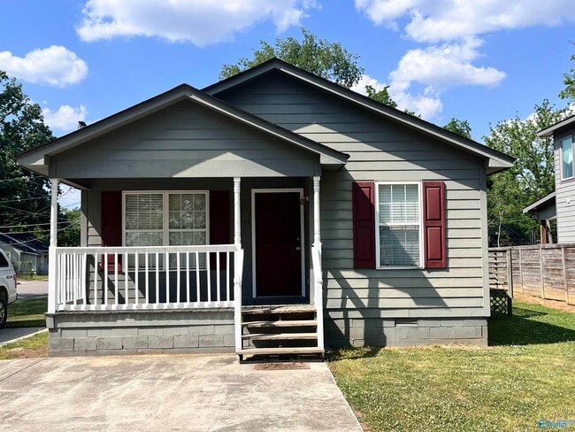 property at 2714 9th Ave SW