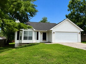 1209 Fielding Dr in Maryville, TN - Building Photo
