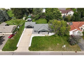 3305 200th St W in Farmington, MN - Building Photo - Building Photo