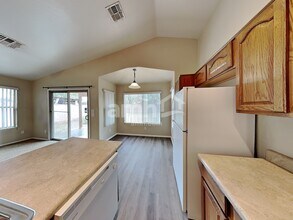 11337 W Lincoln St in Avondale, AZ - Building Photo - Building Photo