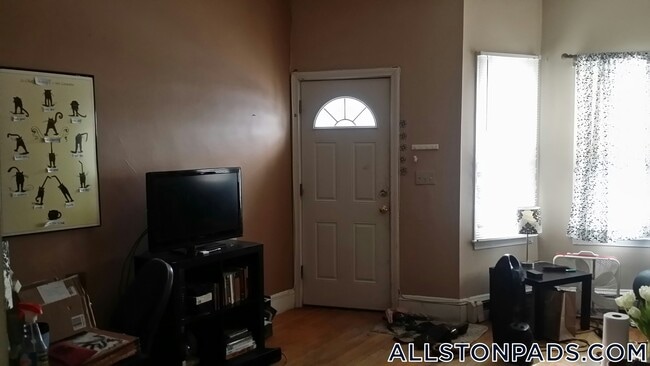 6A Islington St, Unit A