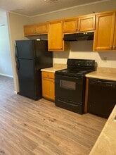 27 Fox Hall Dr in Douglasville, GA - Foto de edificio - Building Photo