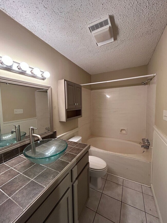9131A Ridge Pecan Dr-Unit -9149B in Baton Rouge, LA - Building Photo - Building Photo