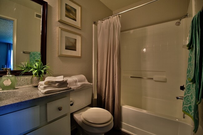 property at 200 S Linden Ave