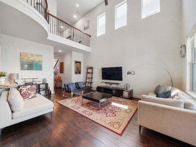 9516 Cedarpost Square St