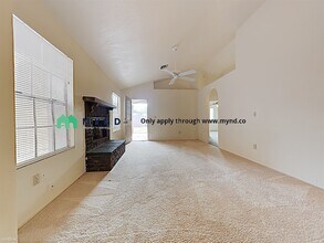 1915 S 39th St-Unit -Unit 29 in Mesa, AZ - Building Photo - Building Photo