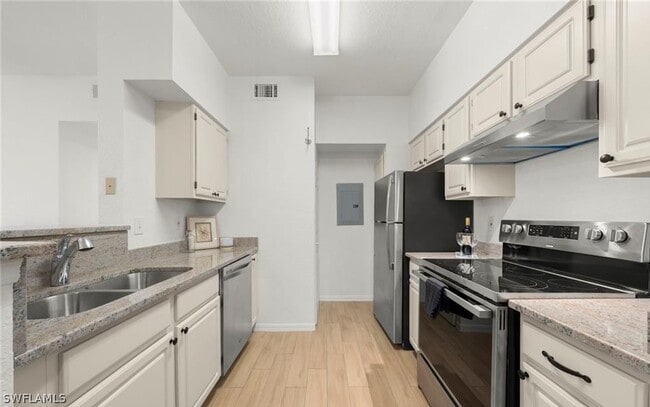 property at 23500 Walden Center Dr