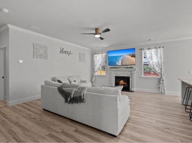 194 Cherry Grv Dr in Summerville, SC - Building Photo - Building Photo