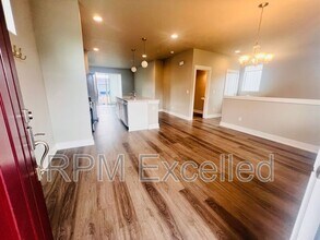 13214 189th Ave E in Bonney Lake, WA - Building Photo - Building Photo
