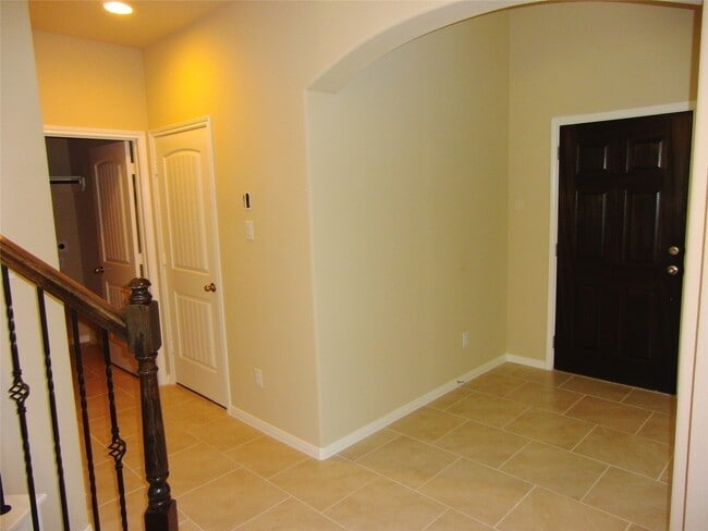 property at 5507 Claymore Meadow Ln