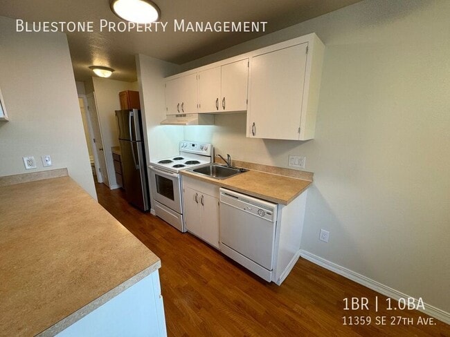 11359 SE 27th Ave in Portland, OR - Building Photo - Building Photo