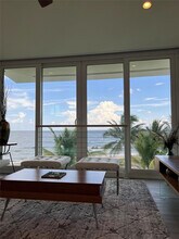 1041 Hillsboro Mile-Unit -3 in Hillsboro Beach, FL - Building Photo - Building Photo